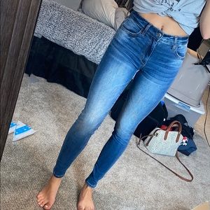 American Eagle medium wash denim